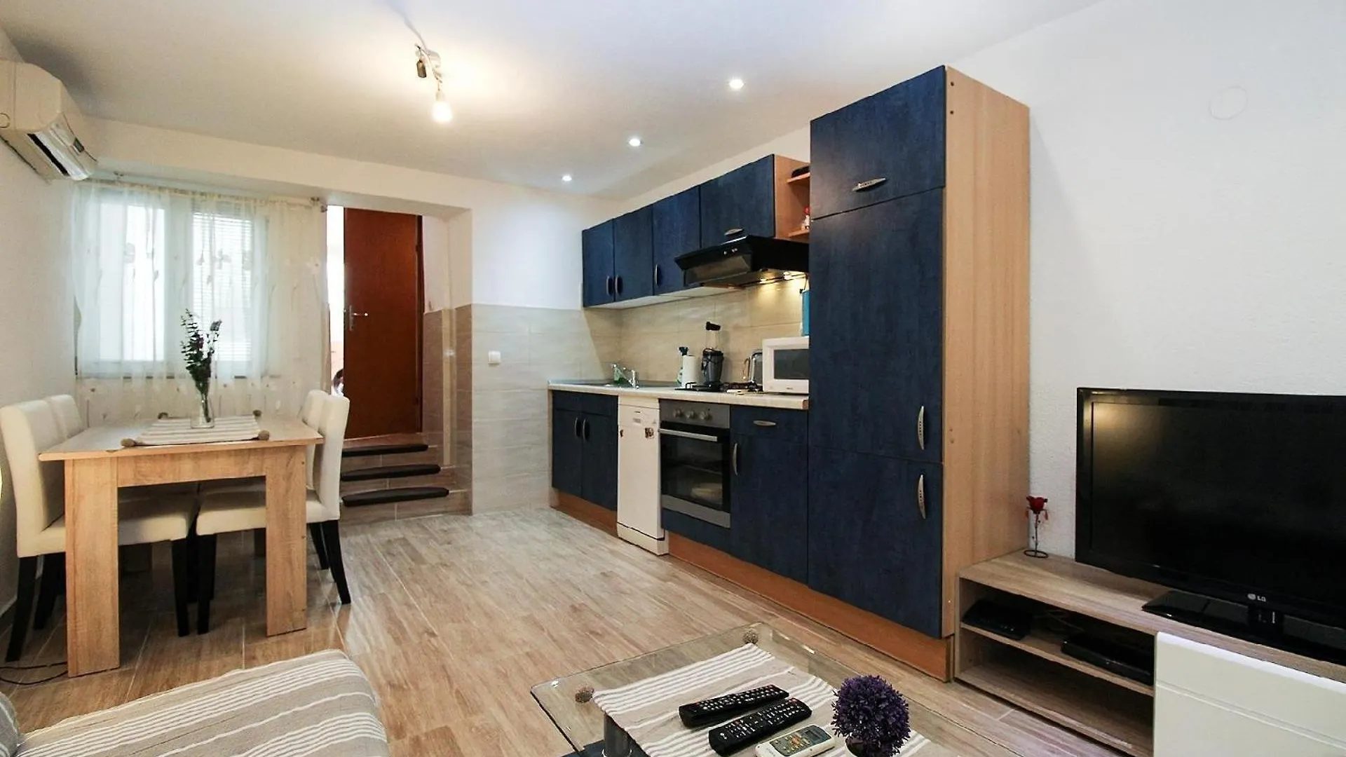 Ferienwohnung Fuer 2 Personen Ca 36 Qm In Pula, Istrien Istrische Riviera